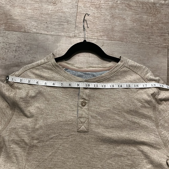 Mens XL Northface long sleeve shirt Tan - Picture 4 of 6